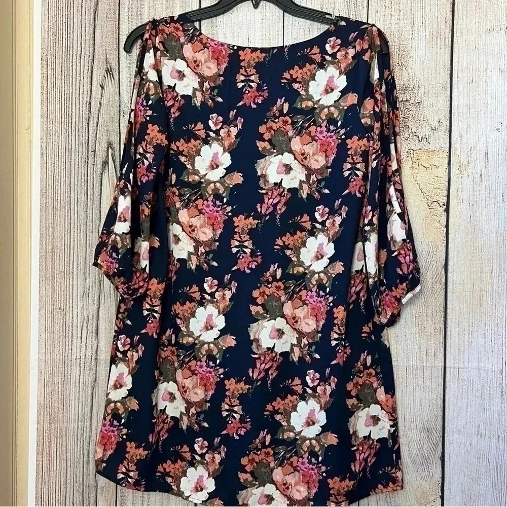 Lulus Shifting Dears Navy Blue Floral Print Split Sleeves Dress Size medium - Picture 9 of 13